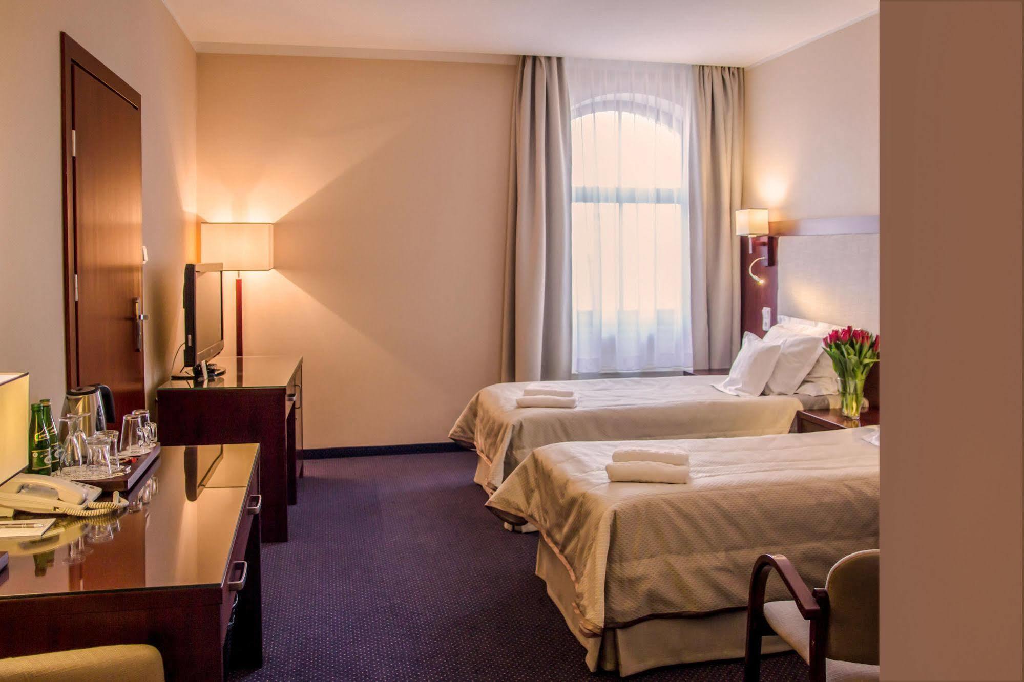 Hotel Atrium Szczecin Bagian luar foto